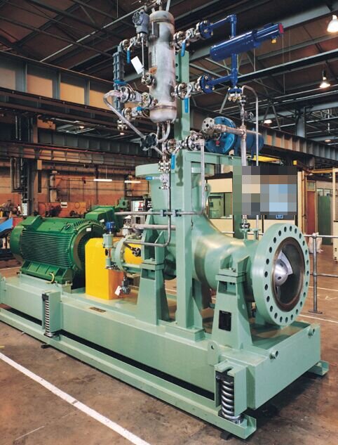 Pompe centrifuge en atelier